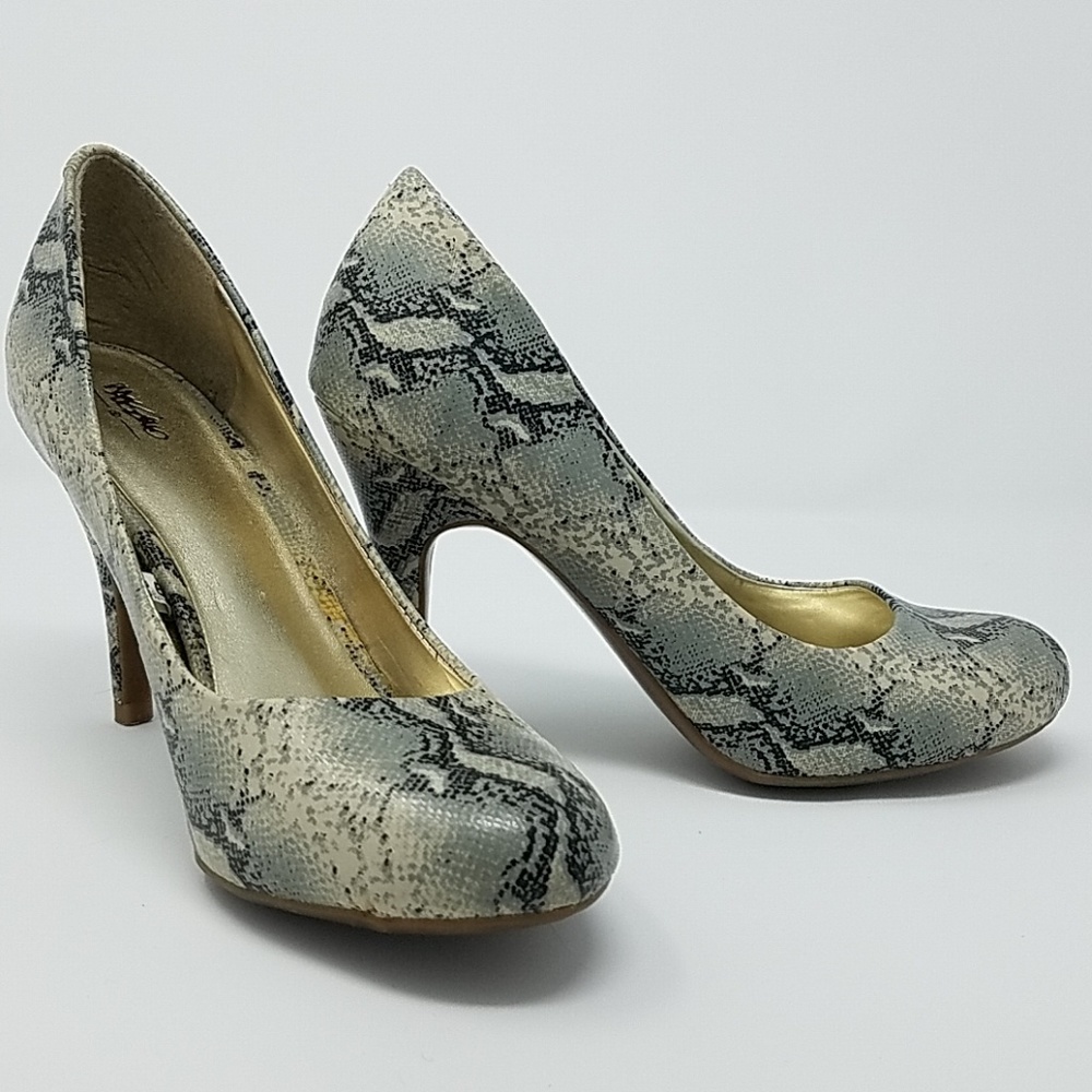 Mossimo snake print high heels